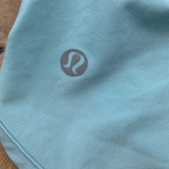 ❌SOLD❌ EUC🍋Baby Blue Speed Shorts - Picture 3 of 7
